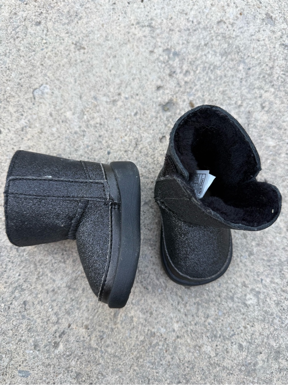 UGG Kids Black Sparkle Short Boots
